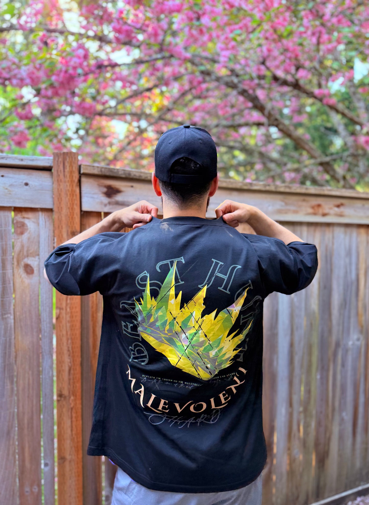 Malevolent Shard Oversized Tee - GREEN